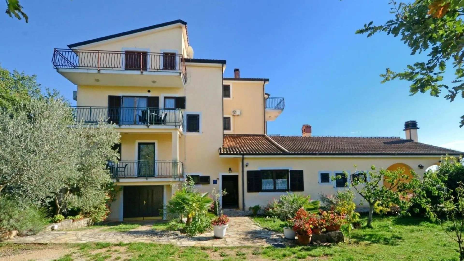 Apartment Fuer Paare Mit Gemeinschaftspool In Valica Umag 0*,