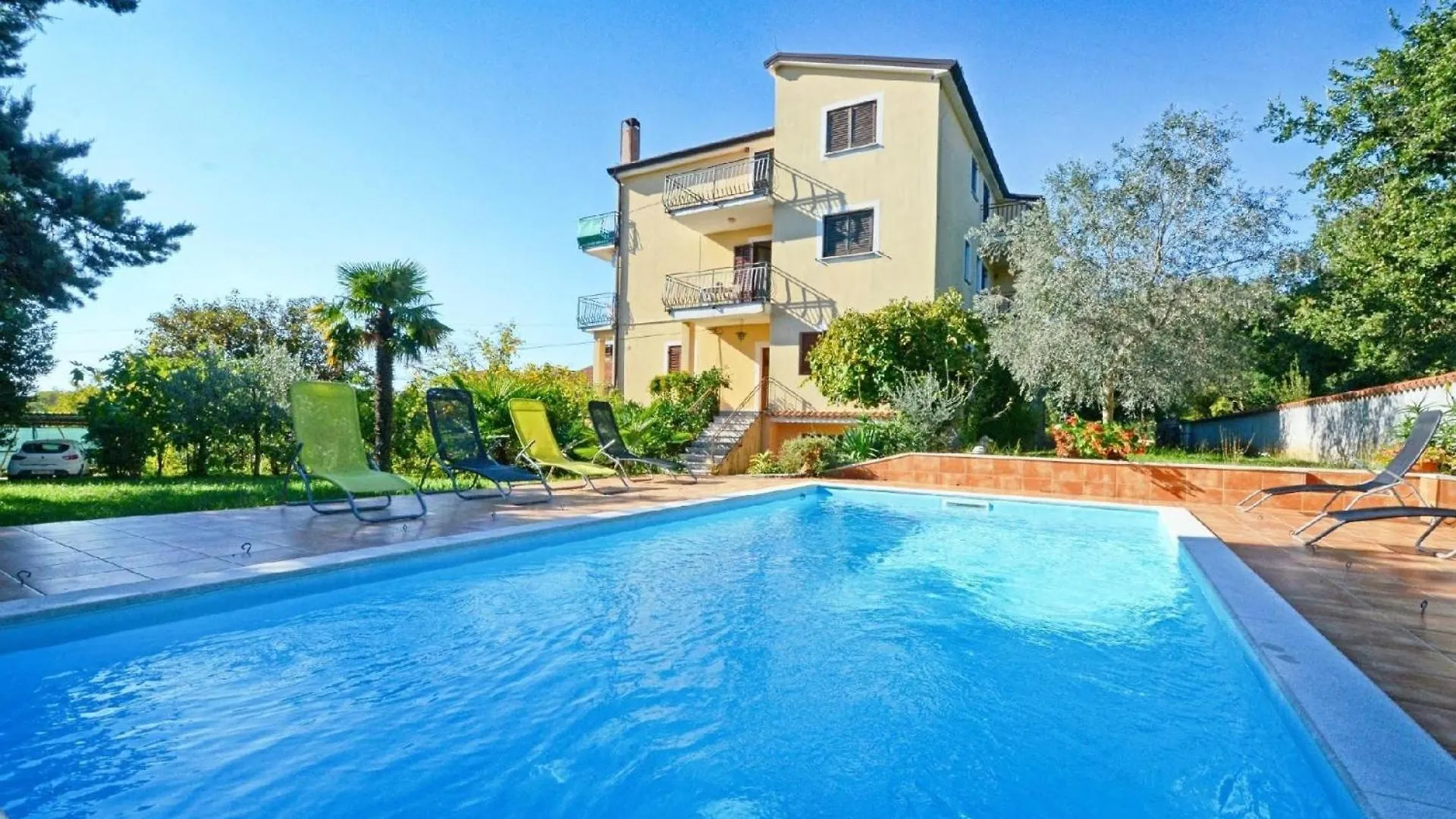 Apartment Fuer Paare Mit Gemeinschaftspool In Valica Umag